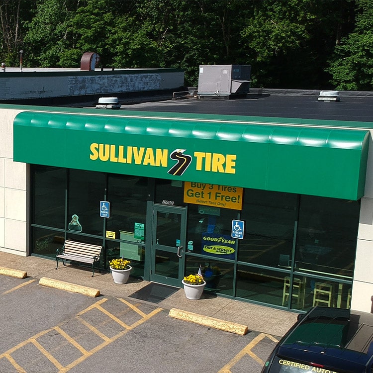 the front view of Sullivan Tire & Auto shop.